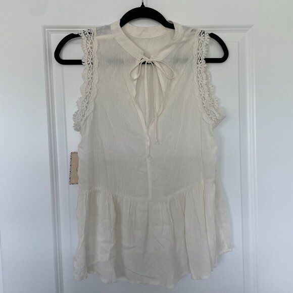 Love on a Hanger Boho Ivory Lace Trim Sleeveless Top – Tie Neck, Size M - Picture 6 of 8